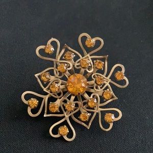 Beautiful Vintage brooch